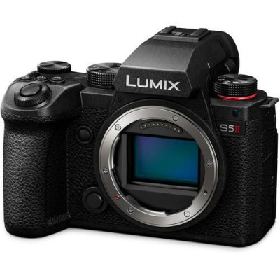 бездзеркальний фотоапарат Panasonic Lumix S DC-S5 II Body (DC-S5M2EE)