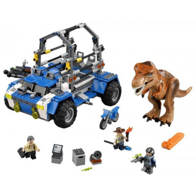 Блоковий конструктор LEGO Jurassic World Охотник на Тираннозавров (75918)