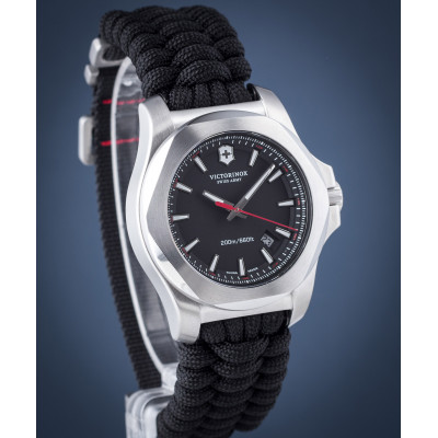 Чоловічий годинник Victorinox 241726