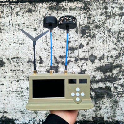 Стевія FlyT - ЧОТИРЬОХДІАПАЗОННИЙ ВІДЕОДЕТEKTOP FPV-ДРОНІВ Стевія FlyT - ЧОТИРЬОХДІАПАЗОННИЙ ВІДЕОДЕТEKTOP FPV-ДРОНІВ