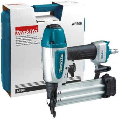 Степлер під цвяхи Makita AF506